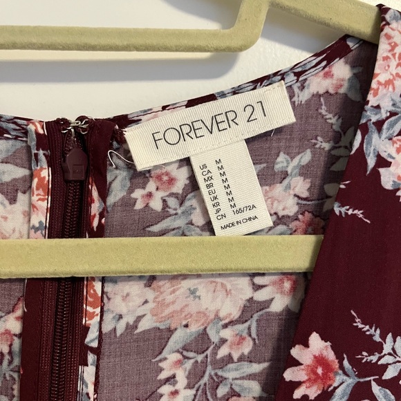Forever 21 Floral Romper - Picture 2 of 4